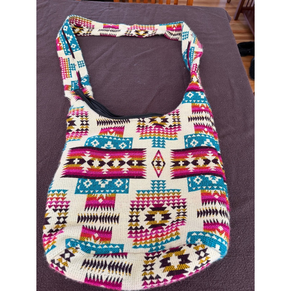 Otavalo Ecuador Wool Blend Southwestern Tribal Crossbody Slouch Bag Boho Pattern